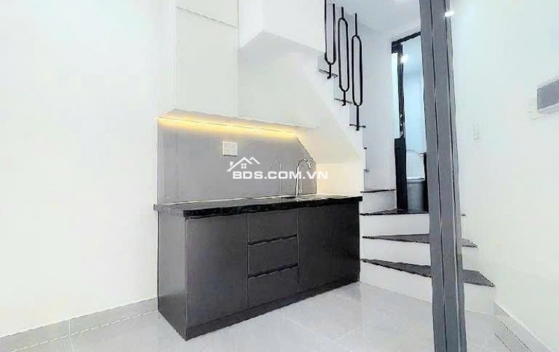 Bán nhà hiếm Âu Cơ, Tân Bình: 20m2, 3 tầng, 2PN, sổ hồng chính chủ, nhỉnh 2XX tỷ, liên hệ 0943166831, cơ hội sở hữu ngay!